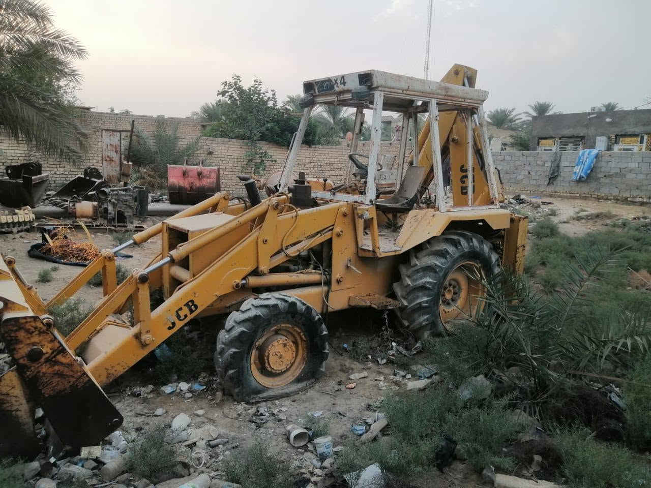 جيسي بي • موديل قديم • متروكه