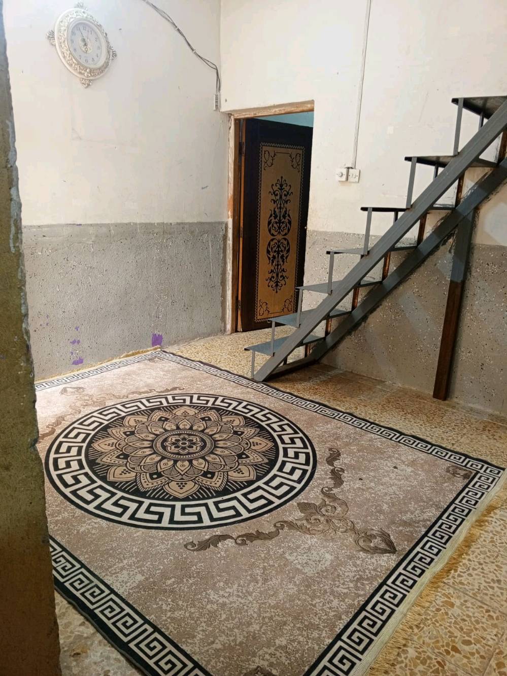 عقد زراعي • ٥٠م • مقابل باب الخروج المطار