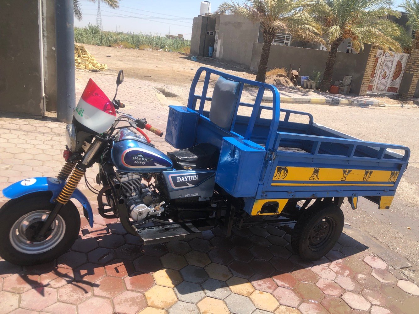 موديل ٢٠١٣نضيفه كهربايات شغاله ركبه نضيفه ستوته خير من الله محركها نضيف السعر ١٥٠٠٠٠٠