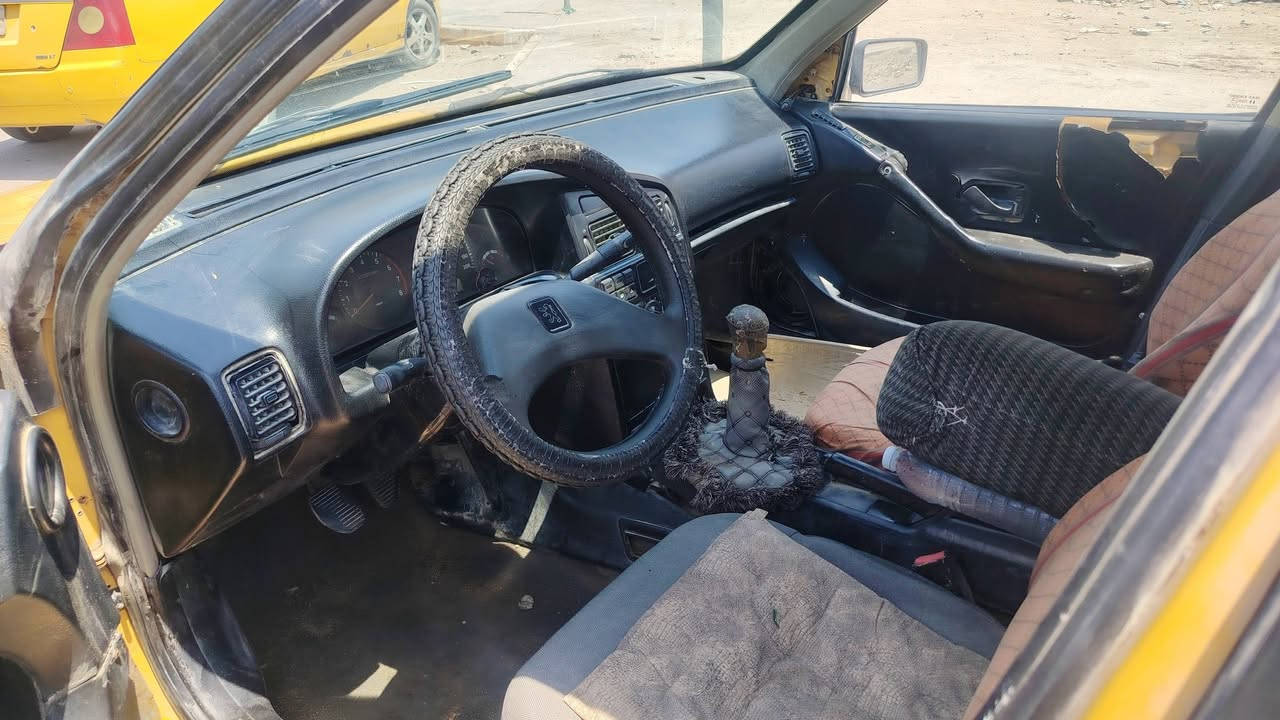 سلام عليكم بيجو روا للبيع مصفره هيه الغرامات مكينه كير مضيفات حداديه نضيفه تأثيرات انضاف مكاني ديوانيه قضاء الشاميه بيع10 اوامراوس حسب القناعه تحويل مباشر *********** السعر 10
