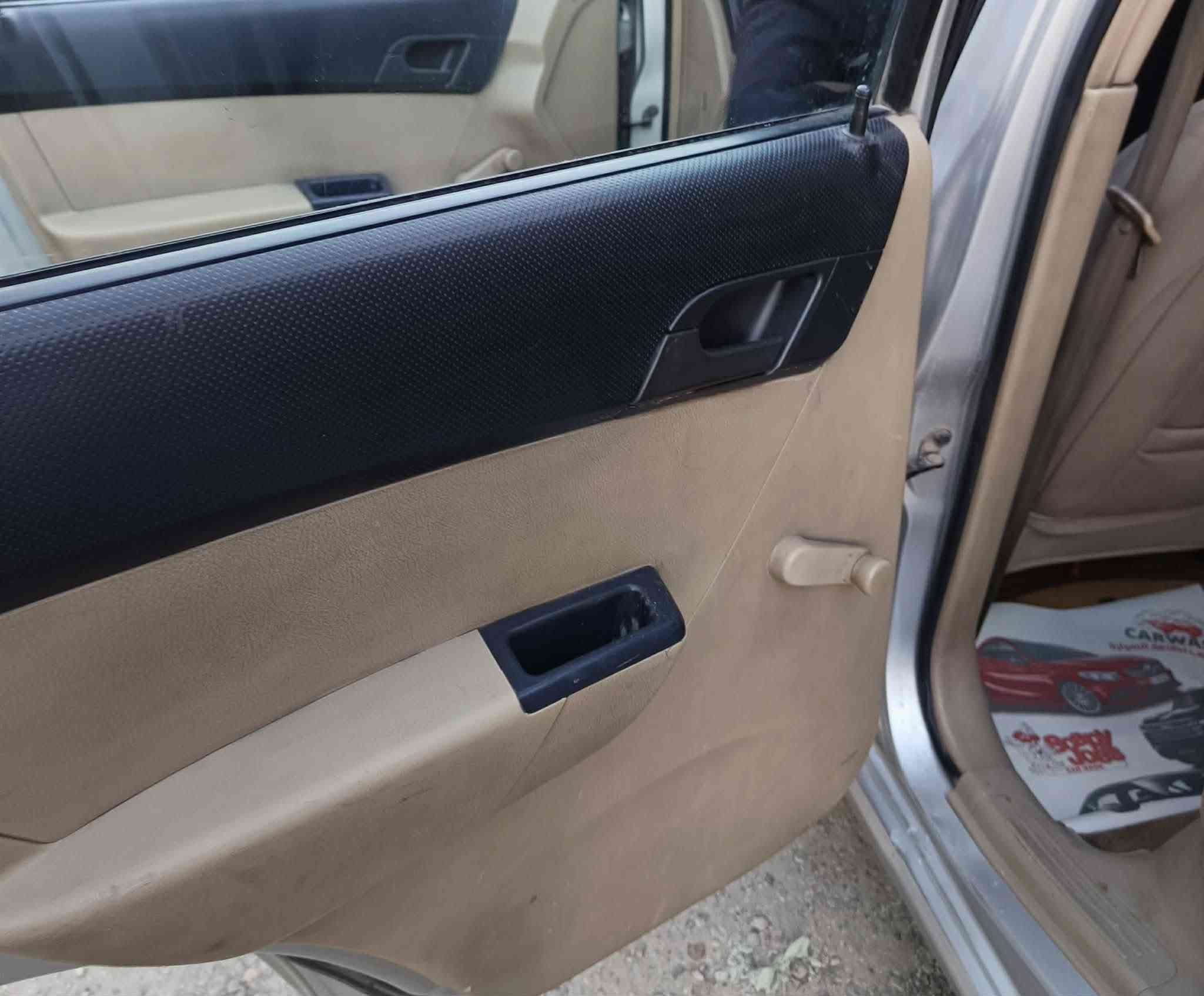 بسعر جدا مناسب 48 ورقة فقط ...افيو 13 خليجي جاهزة من كير ومحرك وحدادية مصبوغة كم قطعة جمالية تعتبر حزام مكاني بغداد جديدة ***********
