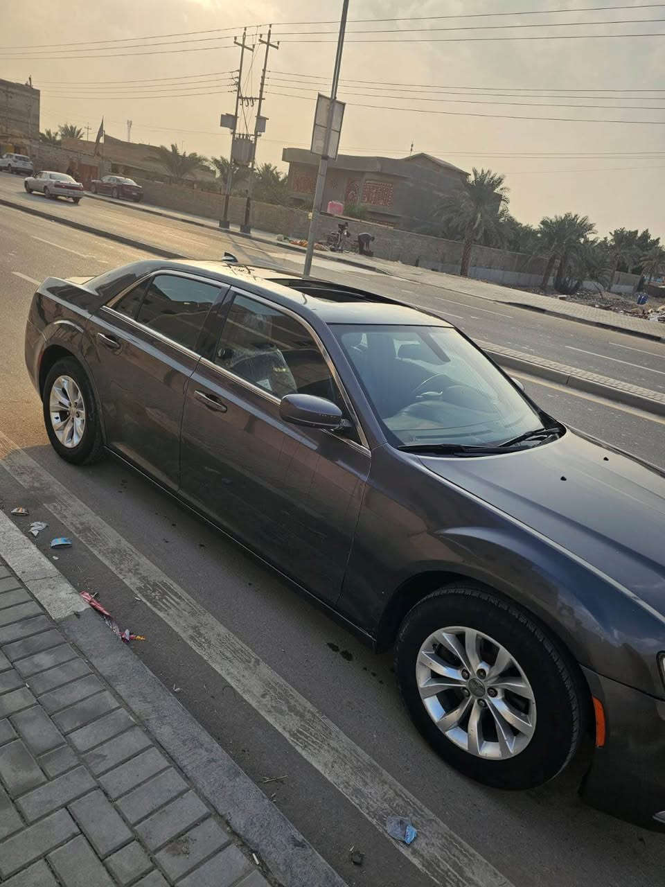 اوباما 15 مسجله 16
C فول مواصفات
رقم بصره 
محرك 3600
محرك كير اكسل كفاله
حادثها جاملغ بنيد 
جاملغ ثاني كلير 
سياره جاهزه ما ناقصها شي
145 بيها مجال بسيط
*********** البصرة, العراق
