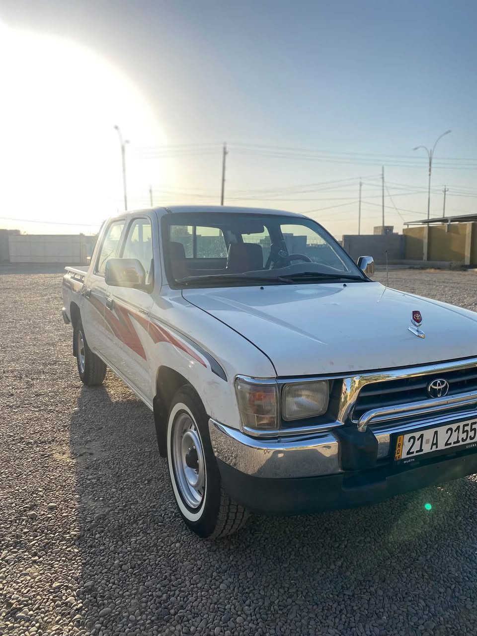 بكم 2001
GLX 
كفاله عامة بدون صبغ 
تبريد  ثلج 
جاهزه مابيها اي نقص
السعر100

***********
