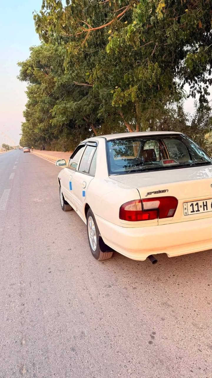 "السلام عليكم ورحمة الله وبركاته 🌹
​برتون للبيع موديل 2004 🚗
​📌 الرقم: رقم بغداد دولي وباسمي.
​⚙️ المحرك والجير: كير ومحرك مكفولين.
​❄️ التبريد: التبريد ثلج.
​✅ حالة السيارة: السيارة خير من الله وما شاء الله عليها.
​🎨 الصبغ: بيها مكانات صبغ فقط.
​💰 السعر: 48 ورقة (يعني 4,800 دولار)، وبيها مجال بسيط.
​📍 مكان السيارة بغداد ابو غريب 
​📞 للتواصل والاستفسار
*********** واتساب
