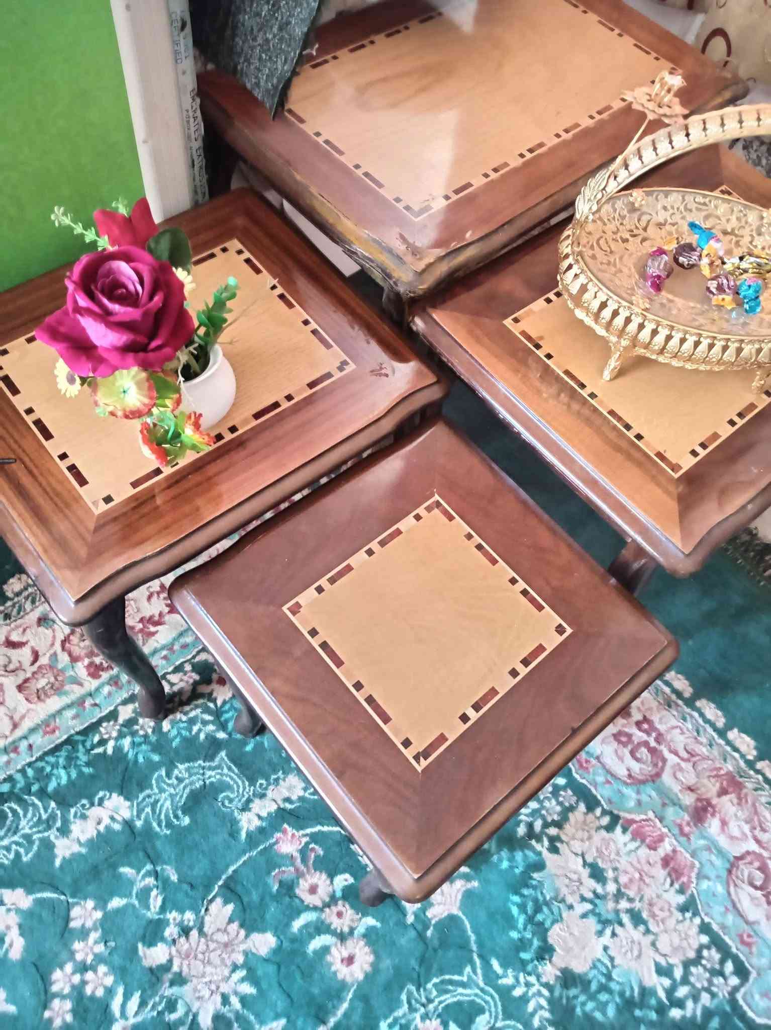 سلام عليكم ورحمة الله وبركاته ميز تركي ٦٥مع طبلات ست٢٥لبيع تصال على الرقم *********** بى مكان سبع لبور
