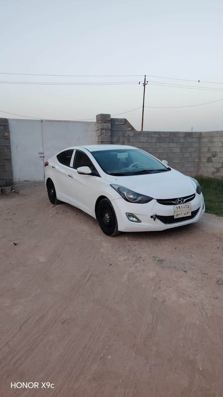 سلام عليكم
للبيع 13 خليجي مكينه 1600 دبل حساس tob 
تخم تاير تتفئه تبريد شغال باتري جديد موصفاته نص فولل 
سيارة مكفوله بيه فقط مكانات بارد رقم أربيل سنويه نافذه تريد وكالة تريد تحويل سيارة خير من الله 

الاتصال 
***********
