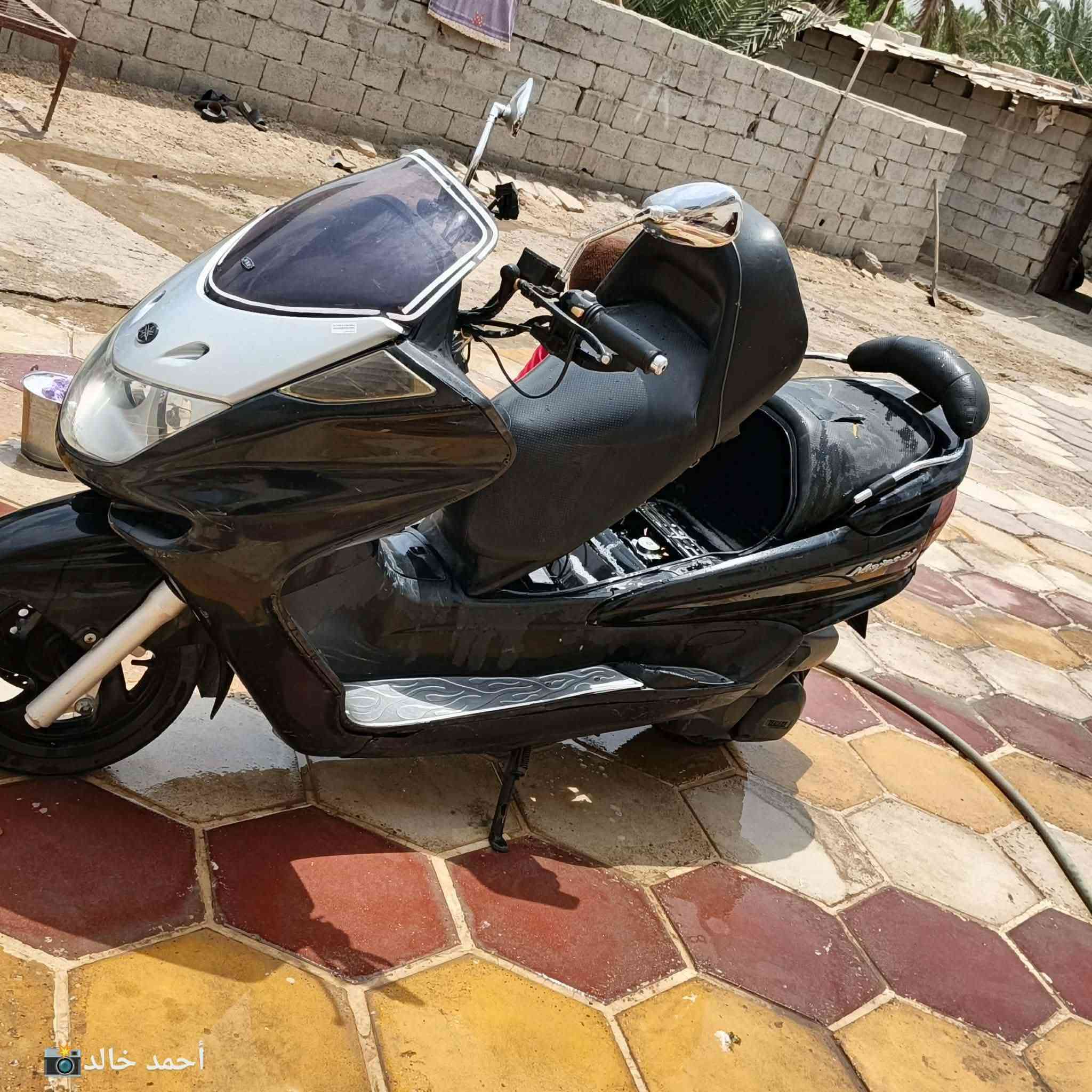 فورزه   للبيع  محرك مكفول دراجة جديدة حيل ونضيفه  السعر  800   مكان الناصرية قضاء  الاصلاح. كهربائيات كله شغاله  ***********
