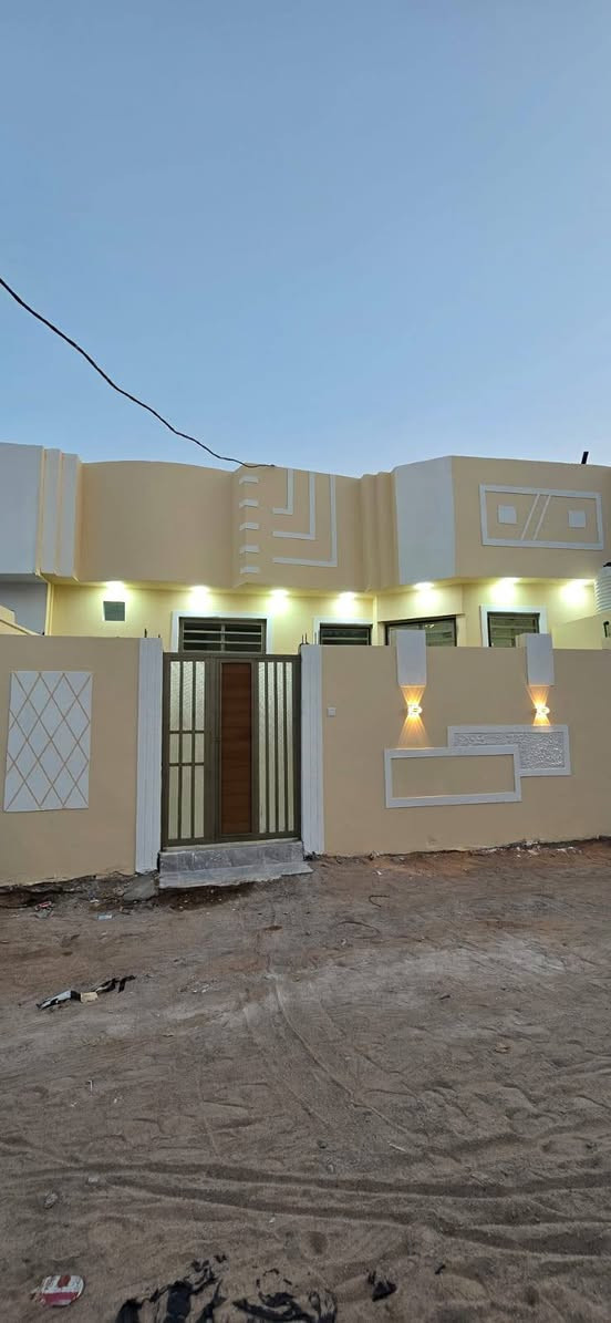 🏡 دار جاهز للسكن للبيع

📐 المساحة: 150 متر
📄 طابو زراعي عراقي – سند 25

🛏️ التفاصيل:
غرفتين نوم
ديوان
صالة
مطبخ
صحيات داخلي وخارجي

📍 العنوان: أبو الخصيب – طريق سيد حامد مقابل مدينة الأندلس
💰 السعر: 80 وبي مجال للتفاوض

✅ جاهز للسكن
✅ مناسب للعائلة
✅ موقع جيد وقريب من الخدمات

📞 للاستفسار: اتصال أو واتساب ***********
