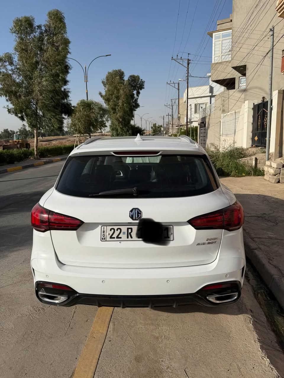 السلام عليكم
Mg hs trophy 2023
2000 turbo 
فول مواصفات ضمان الشركة ٦ سنوات او ٢٠٠ الف كم
السيارة ماشية ٦٠٠٠ كم فقط
رقم اربيل
السعر : ٢٣ مليون و ٥٠٠ الف 
مكان السيارة الموصل
***********
