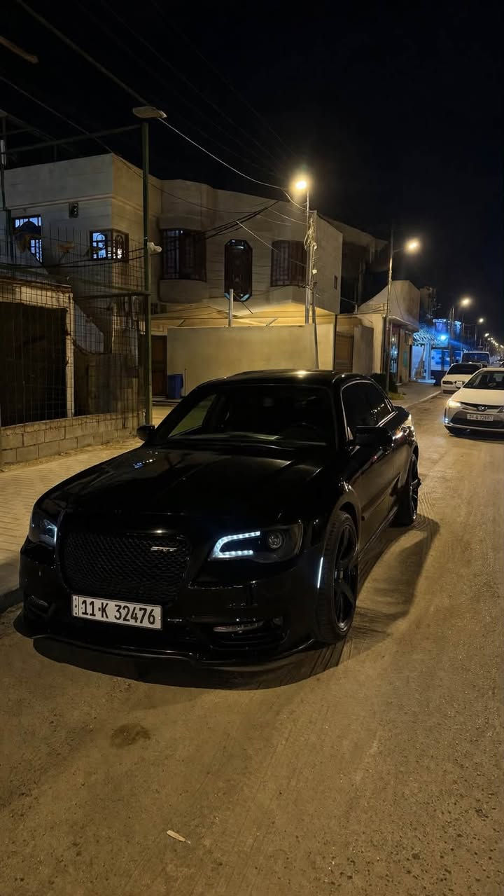 السلام عليكم اوباما 2020 V8 للبيع
للبيع 
كرايسلر اوباما 
موديل 2020
ماشيه 42 الف ميل
محرك 8 سلندر  5.7 لتر  ✈️ 

رقم بغداد باسم المالك  وتحول مباشر . 
مواصفات بلاتنيوم ومسويهه كلهه اسود بلاك اذشن مرتب 
عليها اضافات 
شوته رياضي
اكسل SRT
سقف روز رايز
دركه كاربون فايبر
لايت زنون عمل درجه اولى
كشنات تدفئه تبريد 
تبريد تدفئه بلاكواب ايضا
الداخل كله تغطيس عمل درجه اولى ولون راقي 
ويل نجمه خسفه قويه
تفريغ كامل مع منضومه بوابات ريموت مع برمجه رياضي سياره ( مداخله اي استعراض ) 
. 
حادث جاملغ لايمن مبدل بلاد اسود 
 اسود وفقط بنيد صبغ مع باب الصدر بارد فقط 
بانزين محسن وسوبر فقط ودهن اصلي السيارة متعوب عليها جداً وجاهزه للمتعه كا استخدام رياضي او استخدام يومي .
.
مكانها بصرة
رقم صاحب السيارة 
 ***********
.
