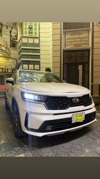 سورنتو ٢٠٢١ • ٣٥٠٠ ٦ سلندر • ٧ راكب