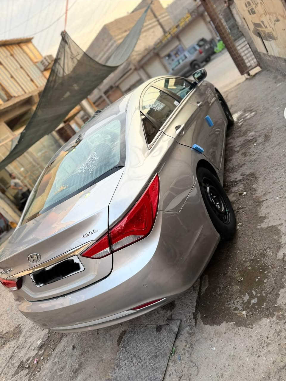 سوناتا مديل 14 سياره جديده بالكارتون مكينه 2000 دوش سياره ادوات كصه جنطه متومه طبق الاصل بيع او مراوس حسب القناعه ‭***********‬
