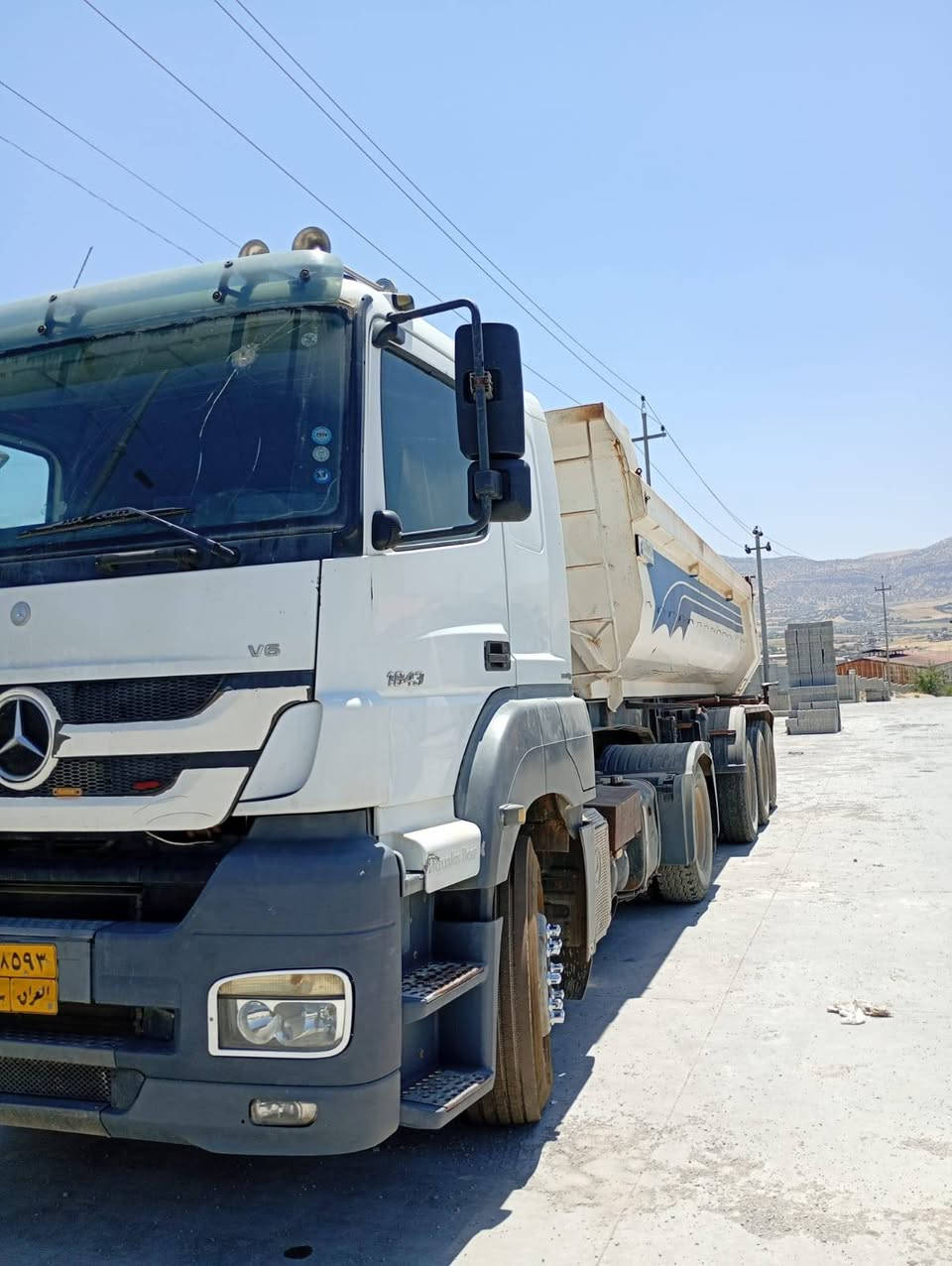 اکسۆر فول مواسەفات
2007

1843

گێڕ کارەبا 

ڕیتایدەر

بۆدیەکەی لەسەر  ڕەپتە

بەناوی خۆمانەوەیە
***********
***********
