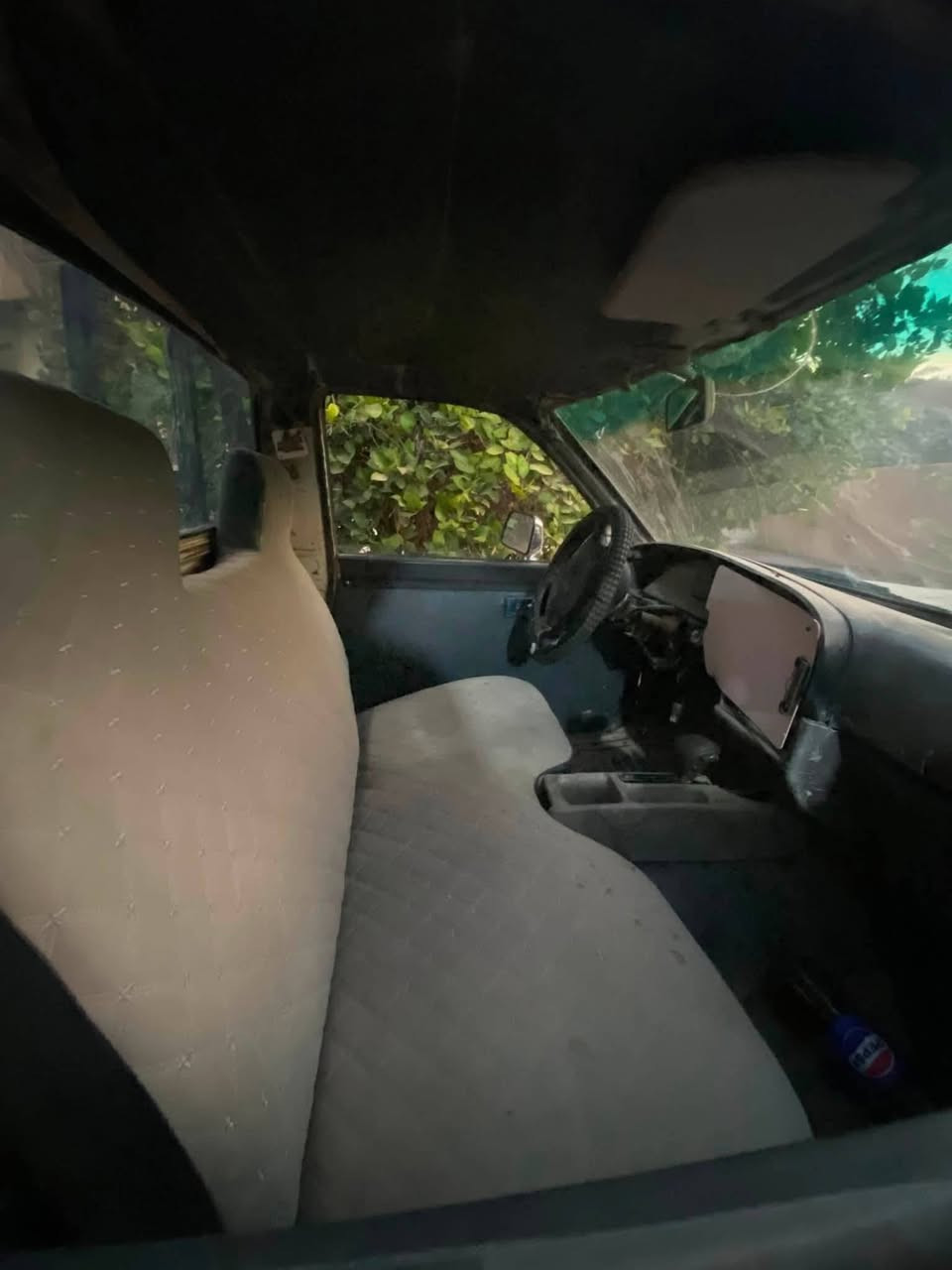 سلام عليكم  بيكم لبيع سياره حلوه وجاسه سياره خير الله شاصي مكفول كير مكفول مديل 92سعر سياره 12 رقم لهاتف  ***********بي واتساب
