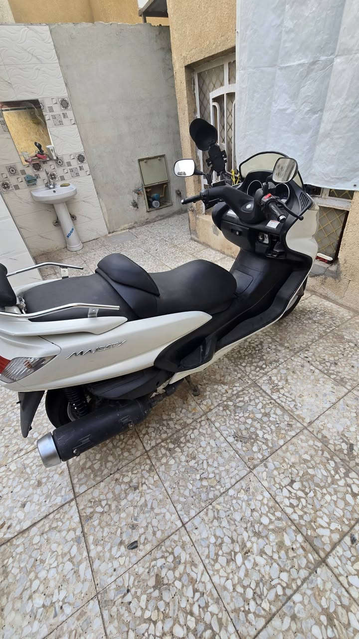 ماجسته • ٢٥٠ • نضيف