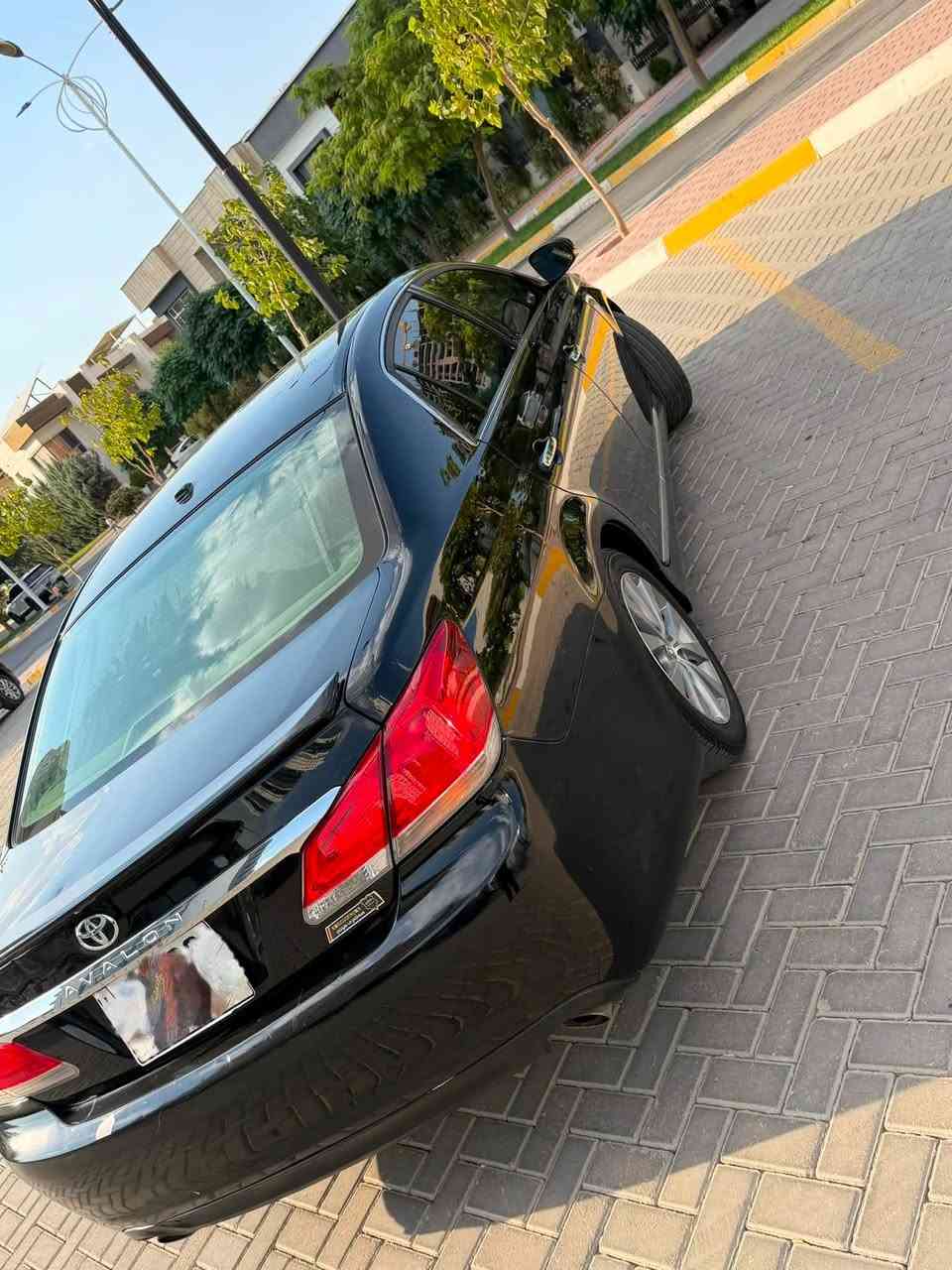 ئافلؤن ٢٠١١ فول فول موسفات
٥ به صمه يه 
سه ياره كه ساغه  . حيزام بؤياغه له سه ر ساغى 
بئ ده عموو ليدراوو 
كؤدي بؤ كراوه 
گيروو مه كينه به شه رت 
سعر ٩٧ مه عامه له   ***********  شوين سليماني
