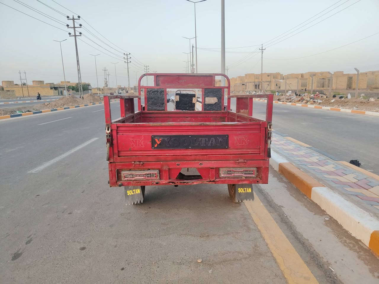 ستوته موديل 21 وكيل الحيدري شاصي مكفول مكينه جديدة مكفوله كهربائيات شغاله دبل اشاره سماعات وراديو تخم تواير ورا جدد مكاني ميسان 

***********
