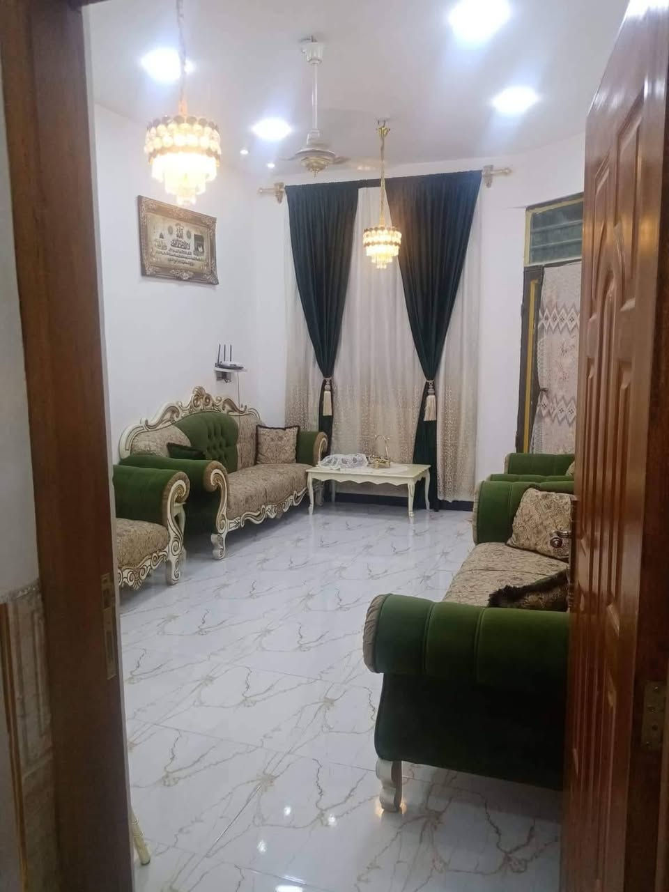 سلام عليكم دار لبيع مساحه ١٢٠ فرع علي دبل السعر ١٧٥ الاستفسار ع هذا رقم ***********

