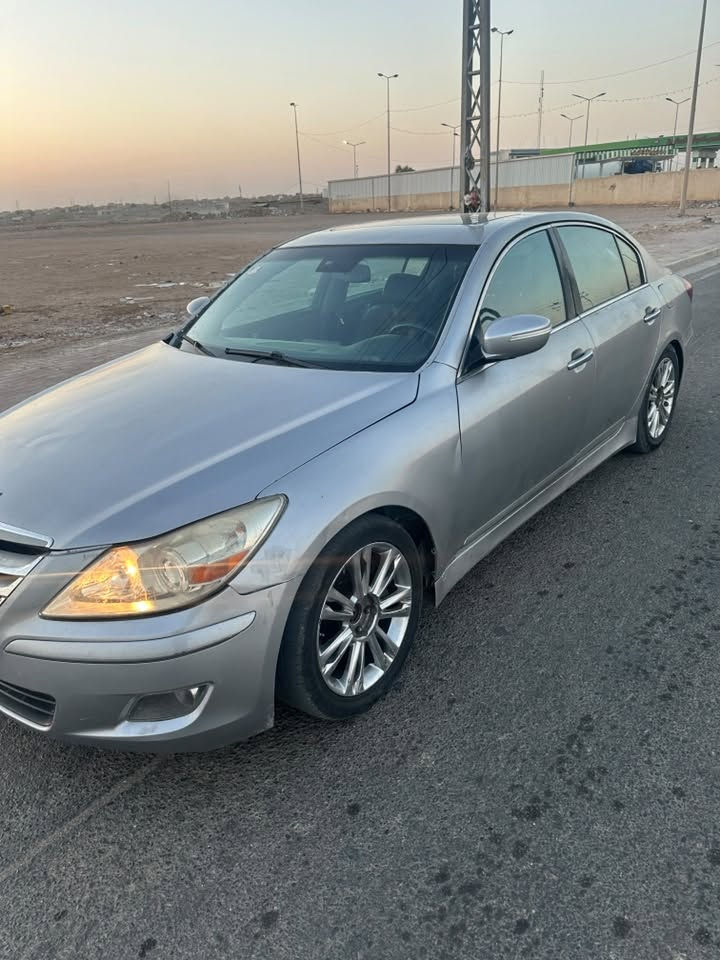 بيع فقط
جنيسز 12 امريكي
فول مواصفات
كير محرك تبريد مكفولات
بيها قطع صبغ 
صدر جديد تبريد جديد مروحة جديدة دسكات جديدة دوشمة جديدة ما مشدودة
رقم بغداد مكانها العمارة 
السعر 80
***********
