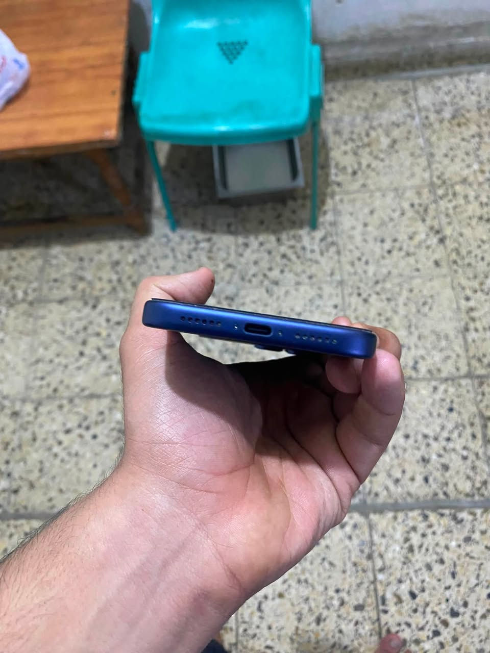 ايفون 17 برو ماكس لون نيلي ضمان ماستر سنتين مو سنه مشحون 62 ذاكرته 256 كارتونته موجوده كيبله بعده ممفتوح اي خدش مابي نضيف كلش اخو الجديد قيم واخذ بل يرضي الله مكاني بغداد الدوره *********** واتساب فقط
