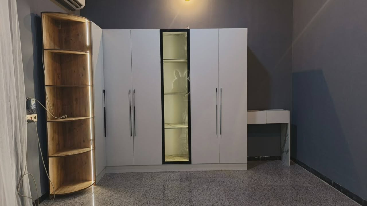 جزاء من معمل نجاره بيجي  شغل موديل تركي
درجه اولى
هاتف ***********
العنوان/بيجي-الشارع العام- مقابل اعدادية الصناعه
