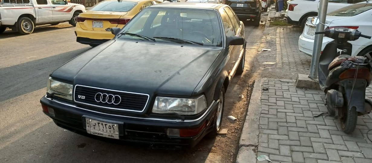 مكلف بالنشر مكلف بنشر 
اودي 1994 رقم بغداد 
سياره نضيفه وجاهزه وكفوله مبيه ضرر
شراي يتصل 
***********
