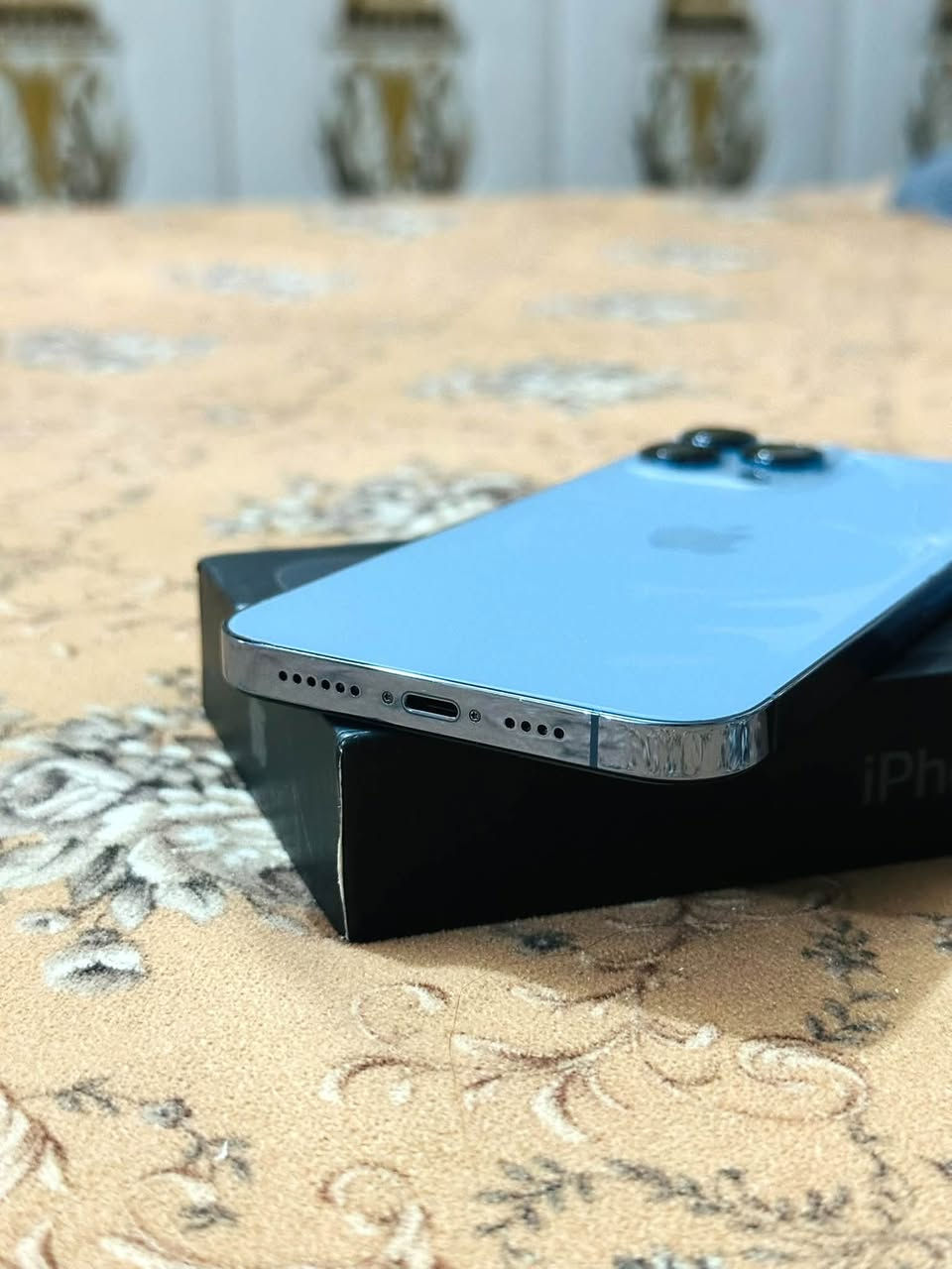 ايفون 13 برو ماكس ذاكره 256
نضافه 100/100 كبال عينك فقط فطور بل ضهر

جهاز مكفول وتر كلشي ما مبدل وكله شغال وعل فحص 

السعر 675 وبي مجال حك جيه مكاني نجف كوفه 

***********
