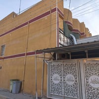 بيت ١٣٠م • ٣ غرف • كراج ٩٫٥م