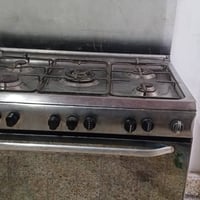 طباخ • شغال • نظيف