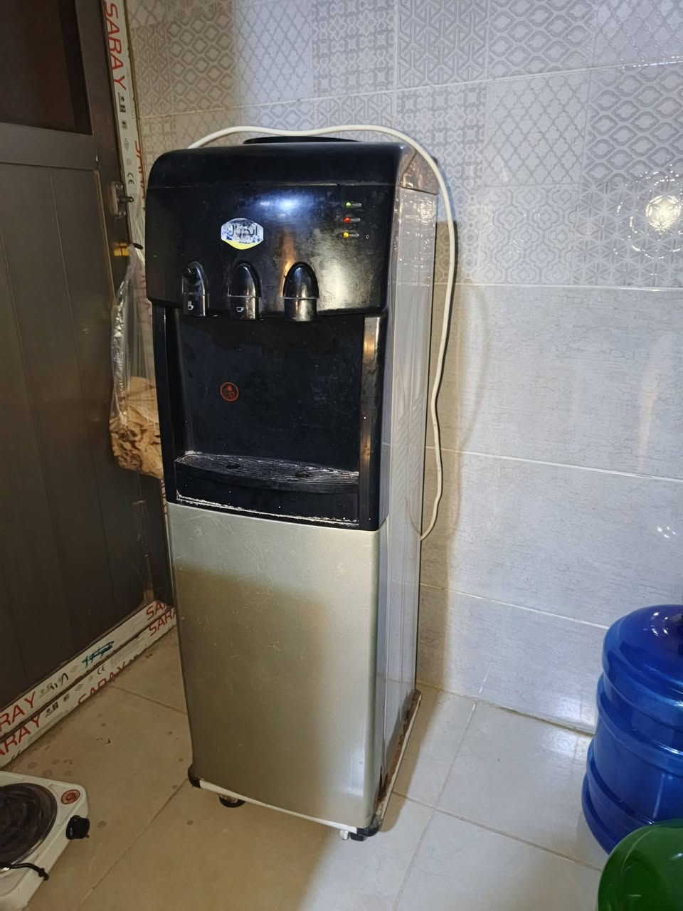 براد ماء شغال بيه فقط هذا الفطر بس يشتغل مامأثر عليه.. ٥٠ وبيه مجال.. ***********
