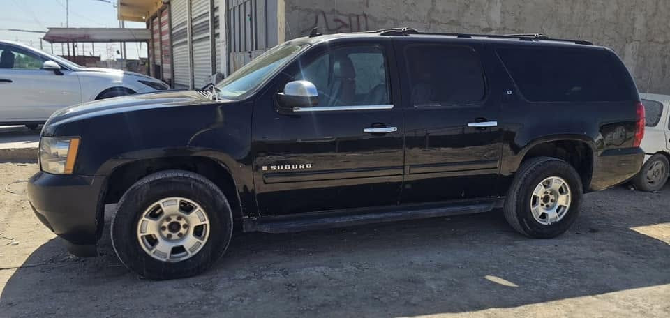 للبيع او مراوس تاهو طويله ادوات 2009 بدون كصه فول مواصفات LTZ معروفه فول ***********
