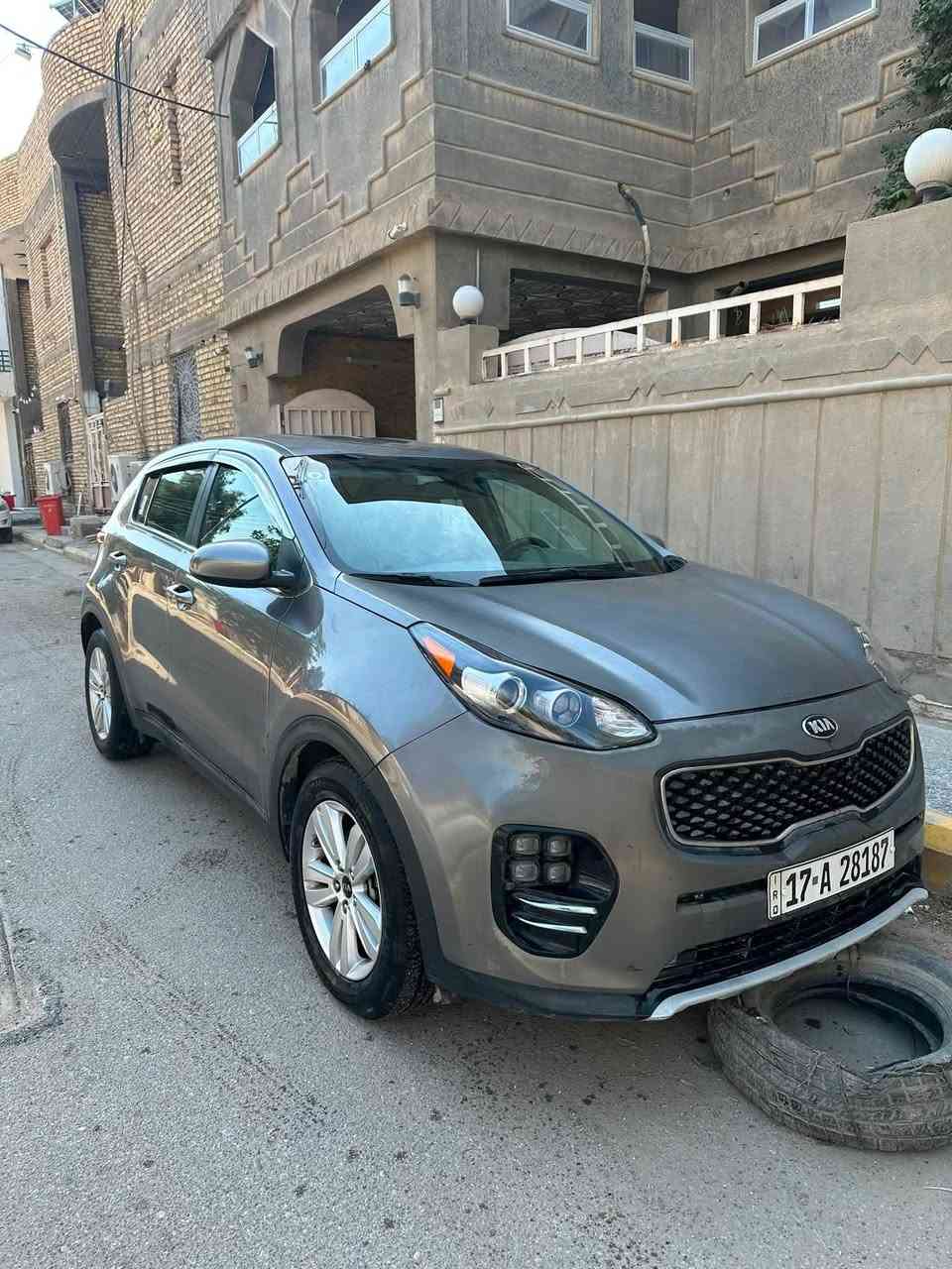 سبورتج 2017 للبيع
شاشه وكامره دوارة 

دواخل عسلي 

ادامة كاملة 

تبريد ثلج ميكانيكي 

كير مكينه كفالة

لايتات جدد و منظومة زنون

رقم مثنى بأسمي تحويل ثاني يوم  

ماشيه 70 ميل 

حادثها الدعامية امامية فقط

السعر 135  

***********
