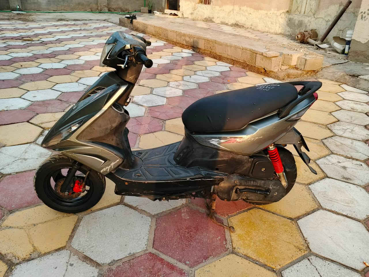 السلام عليكم ماكس مضلع كابريتر كفاله عامه كهربائيات سلف اشاير لايت هورن ما مفتوحه ولا ملعوب برغي كفرات ختم واحد ويه المكينه السعر 500 بيه مجال حك الجيه للستفسار/***********/كرمه علي
