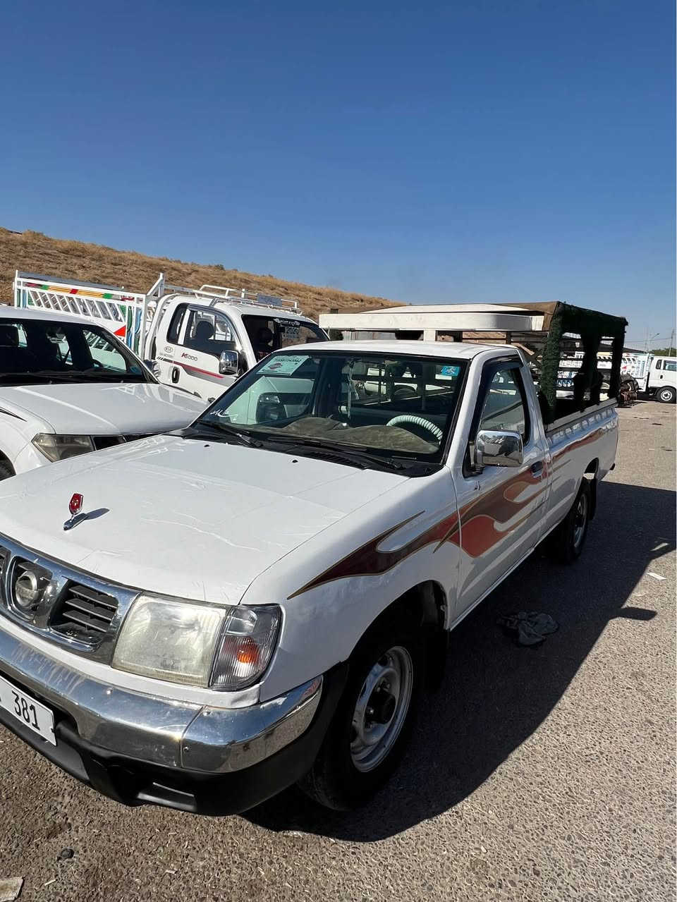 سلام عليكم بيكب نيسان تك للبيع بسعر مناسب *********** 
موديل 2001 مشالله سياره جديده نضيفه جاهزه كير محرك بشرط رقم كركوك دولي سنويه جديد دفتر بانزين بيها العنوان كركوك رقم هاتف *********** كركوك, العراق
