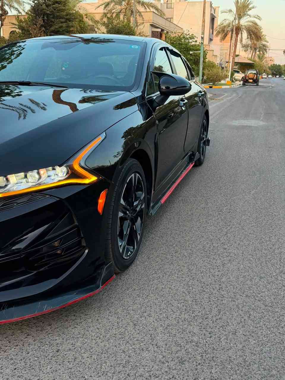 السلام عليكم بيع او مراوس وانطي فرق
كيا كي فايف 2024 k5

محرك : 1.6 GT

ماشيه 20الف  مايل

مواصفاتها 

1-بصمة 

2-تشغيل عن بعد 

3-بصمه ابواب وبصمه جنطه 

4-لد امامي وخلفي 

5-عدسات زنون 

6-نقاط عمياء 

7-حساسات 360 درجة 

8-سايد بريك كهربائي 

9-اوتو هولد 

10-توقف ذاتي 

11- وضعيات قيادة

12-تحديد مسار

13-نقاط عمياء

14- ويل گب اسود 

15-تحكم مود درايف 

16-فول تحكم ستيرن 

17- جلد كراسي تدفئ تبريد 

رادارات امامي خلفي وجانبي مع اوتو ستوب 

سياره حادثها بنيد صبغ بس هذا السونار   

عنوان : بغداد اليرموك

السعر. جوه سوك 

السيارة رقم بغداد 

السونار موجود بالصور السيارة فول فول موصفات بس بدون فتحه فول الفول 

الاستفسار  :***********
