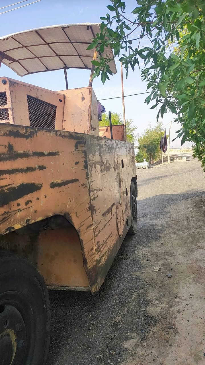 حادله مطاطيه 9 تاير مكينه 6 ازوزه زناجيل جدد جاهزه للعمل بدون ارقام
رقم الهاتف ***********
