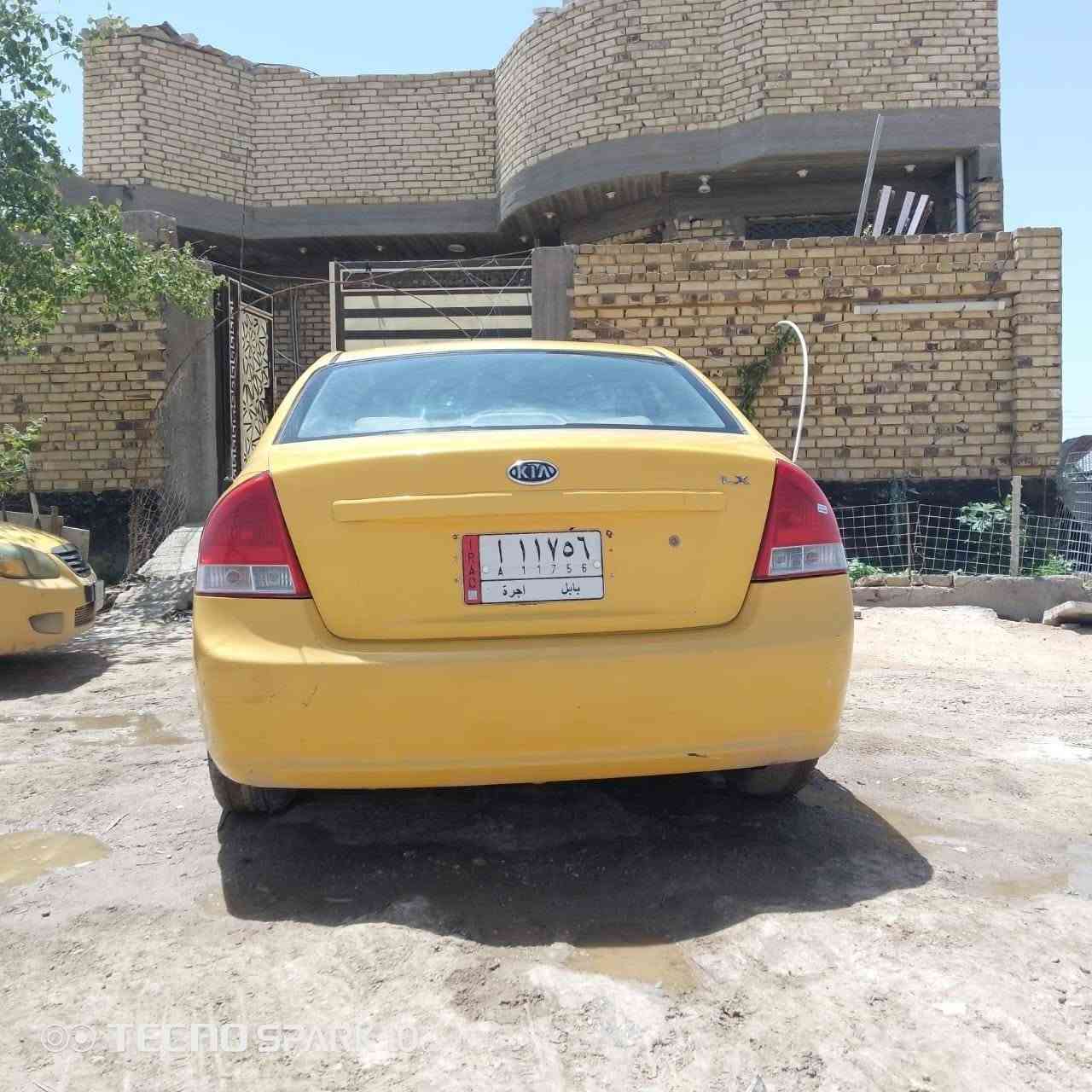 سبكترة ٢٠٠٩ مصفرة هيئة وغرامات اني المالك المداور بنفس اليوم منضومة غاز محرك يبخر وحدادية تعبانة السعر ٥٨ وبيه مجال المكان حلة وردية خارج  رقم مالك السيارة ***********
