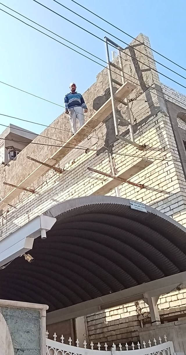 خلفةلبخ مصري شغل واجهيات+تصفير حمامات مطابخ+تشميع جرار+لبخ ناعم ***********متفرغ حاليا
