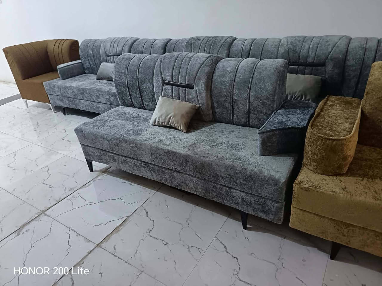 ديوان حرف L • ١١ مقعد • قماش تركي فاخر
