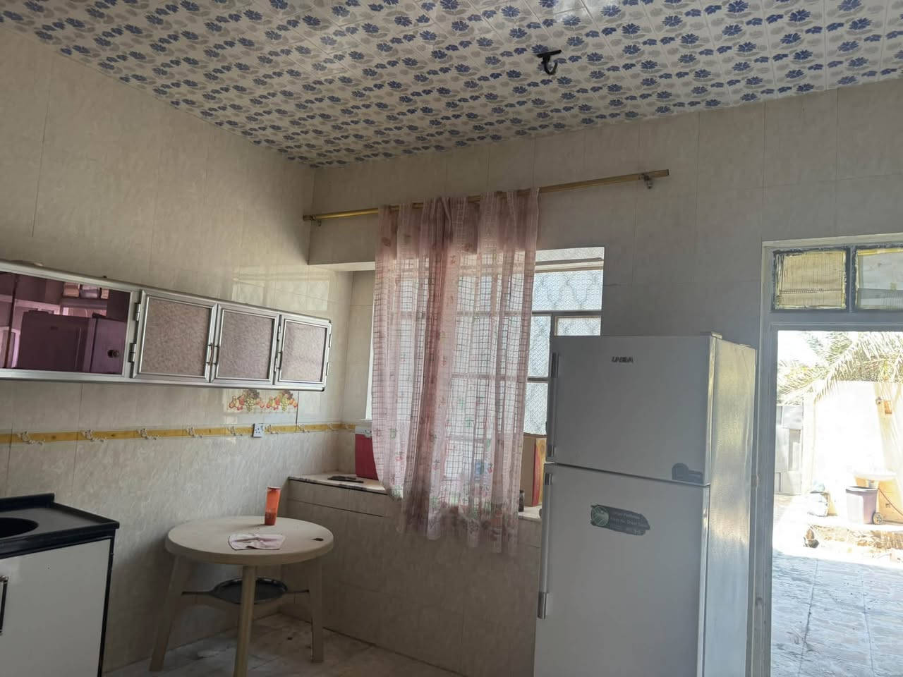 بيت للايجار 450/م تجاري سكني الجزائر شارع المطاعم
طابقين

الطابق الاول

استقبال

وصاله

ومطبخ حار وبارد

وغرفتين نوم

وصحيات

وحديقة داخليه وخارجيه

الاستفسار ***********

***********

اذارت بيع عقار او شراء او ايجار او تنفيذ او بناء او ترميم ماعليك فقط مراسلتنا

او زيارة مكتبنا الكائن الجزائر شارع المطاعم قرب صيدليه عالم الدواء

المطور العقاري
