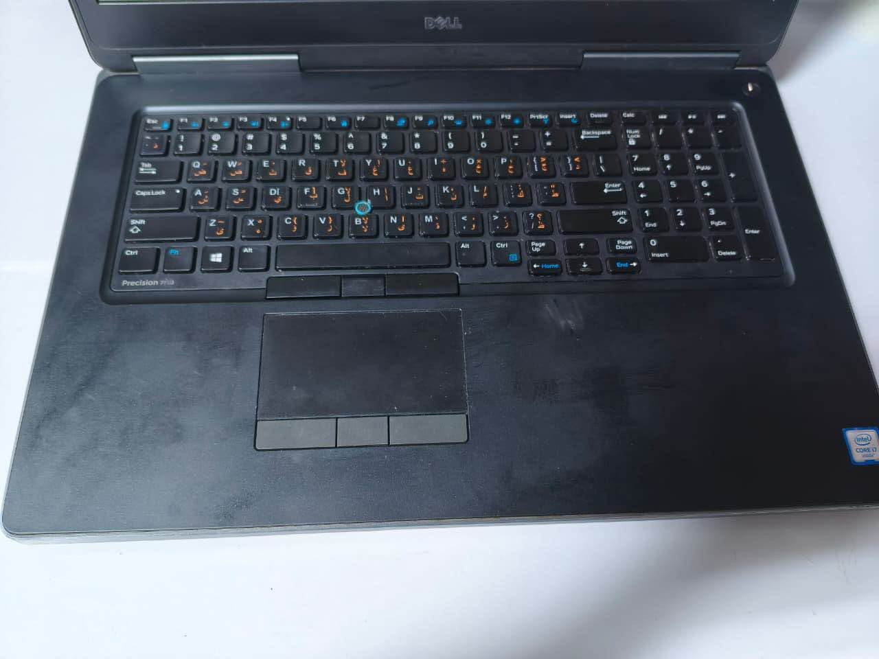 ديل 7710 • i7 الجيل السادس • Quadro M5000M 8GB