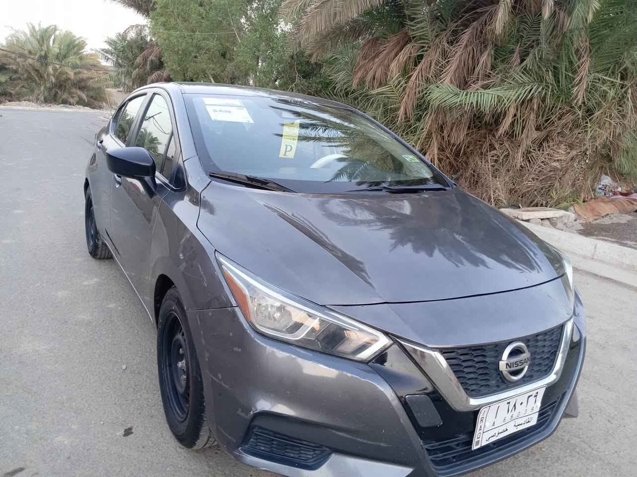 نيسان فيرسا موديل 20 رقم قادسية بيه بس البنيد فقط مبدل لا لغد ولا شاصي مكفولة حتى من الصبغ تحكم توقف ذاتي امامي او خلفي حساس كامرة السيارة باقي خمس اشهر 
اداور بسمك مكاني ديوانية السعر 90 او بيه مجال للتواصل الاتصال على الرقم ***********
