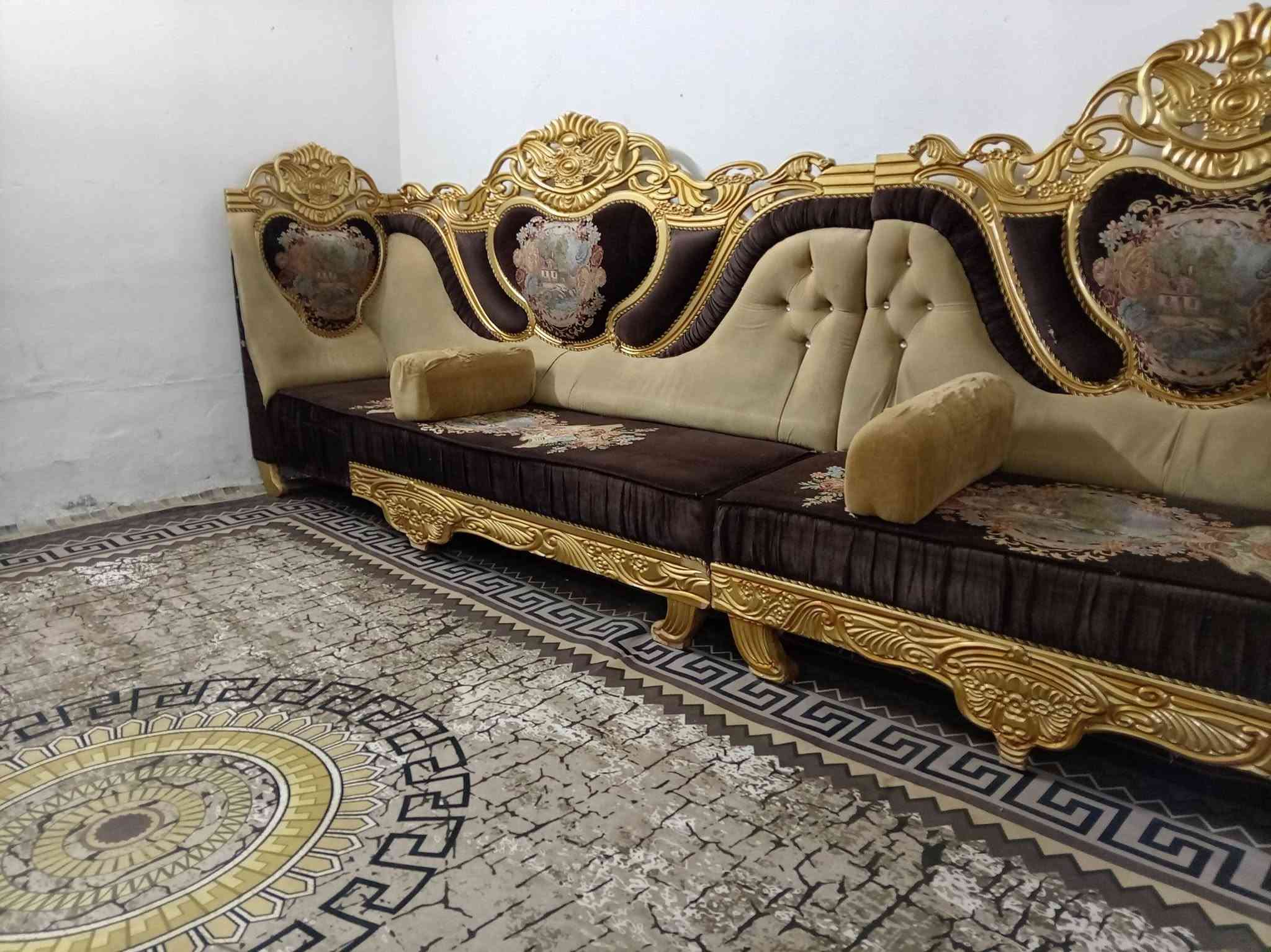 ديوان ملكي • ١٤مقعد • كربلاء