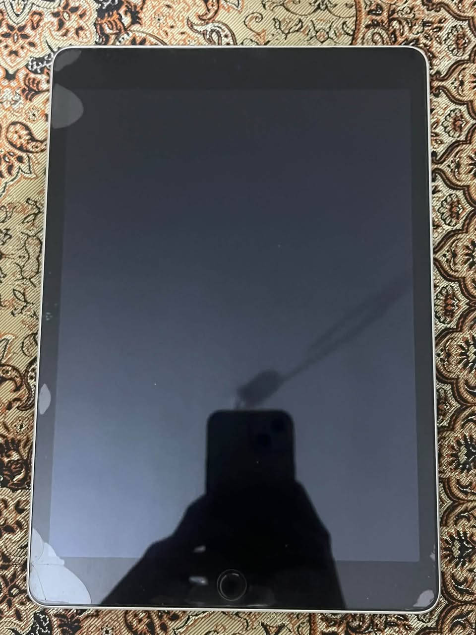 آيباد ٩ • ٦٤ غ.ب. • السماوه