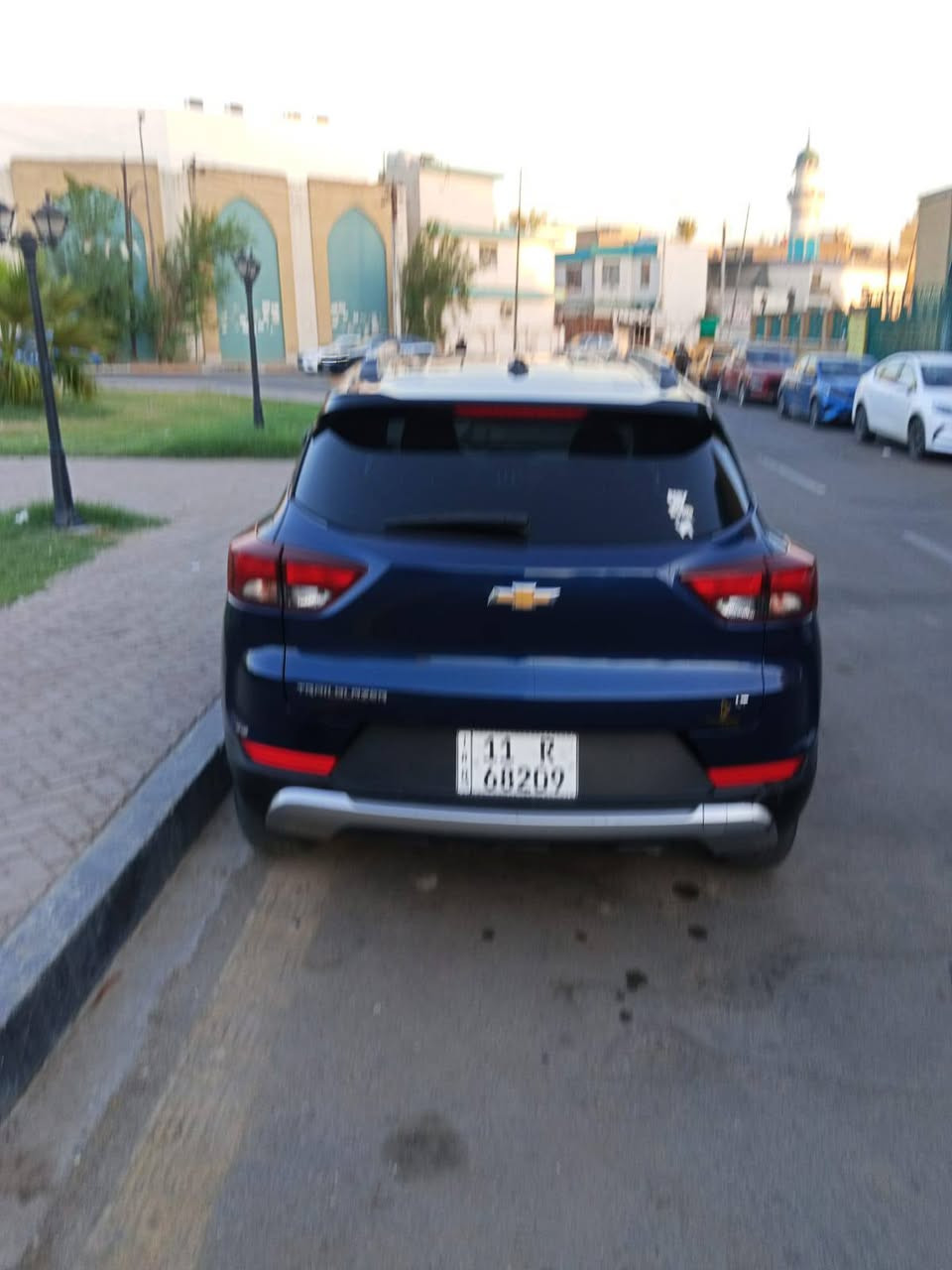 بسم الله..شوفرليت ترل بلايز موديل. 2023 .رقم بغداد الدولي..معوقين. وكالة مضمونة..بيها صبغ نص بنيد وباب خلف السايق يعني صبغ قطعتين..بصمة كشن السايق كهرباء راذارات جانبية ويل كب كبير شاشة كبيرة كامرة دوارة سياقة ذاتية مانع اصطدام وتوجد مواصفات أخرى...السعر..115.$..وبيها مجال.بسيط للإستفسار..***********..يوجد واتس اب بغداد, العراق
