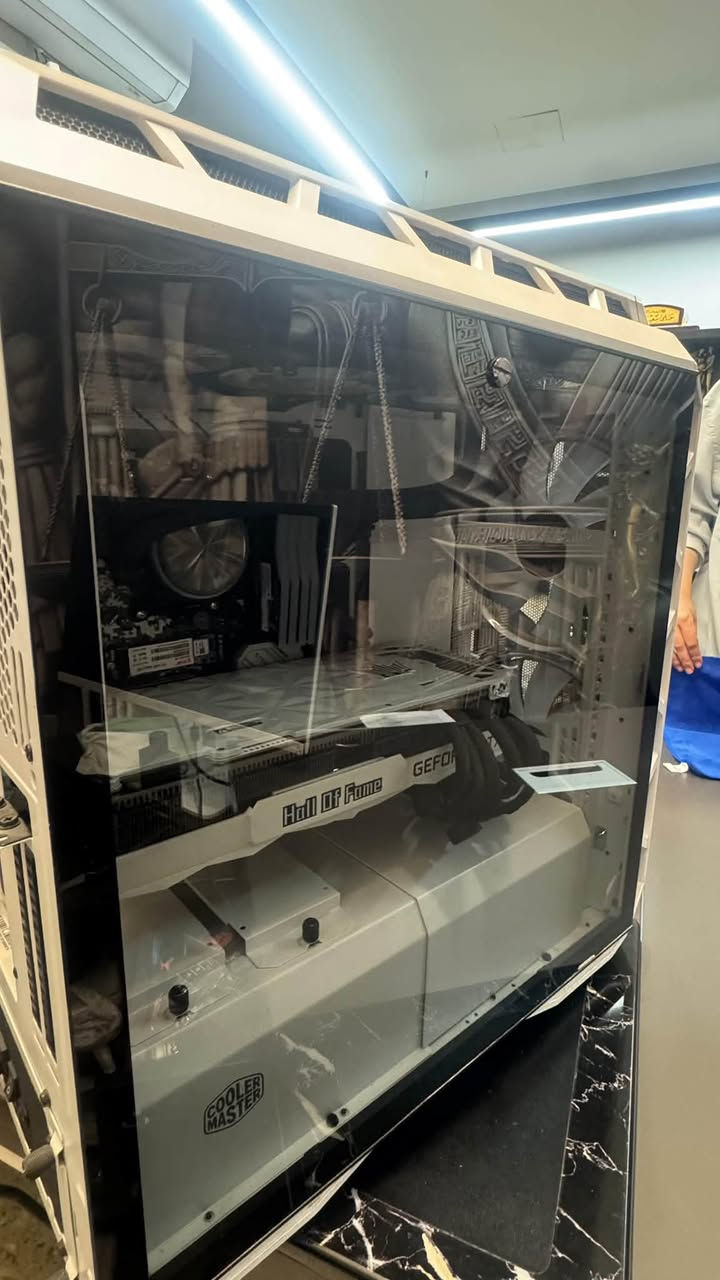 للبيع

CPU: R9-5900X
COOLER: Cooler master V3 360MM
GPU: RTX 3090TI 24GB GALAX
M.B: B450 ASROK STEEL LEGEND
RAM: 64gb 16x4 DDR4
M.2: 1TB
PUS: 1200w FSP platinum
CASE: Cooler master H500P
***********
