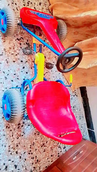 سياره للبيع نضيفه جدا المكان بغداد الراشديه ٣٥ بيه مجال 07724561775