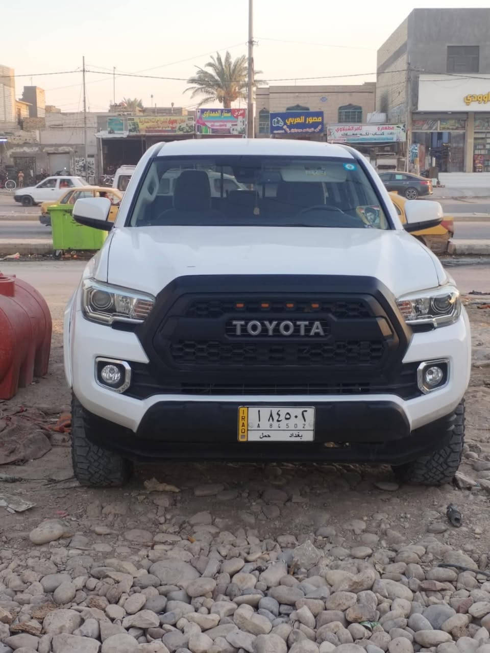 للبيع تويوتا تكوما 2023 حره مرقم بغداد بااسمي مداور نفس اليوم سياره جاهزه ماشيه ٣٠ الف تو ويل دبل قماره اربع بيبان بدي قصير المكان محافظه الديوانيه للبيع فقط السعر 245 ورقه  للااستفسار الاتصال ع الرقم    ***********
