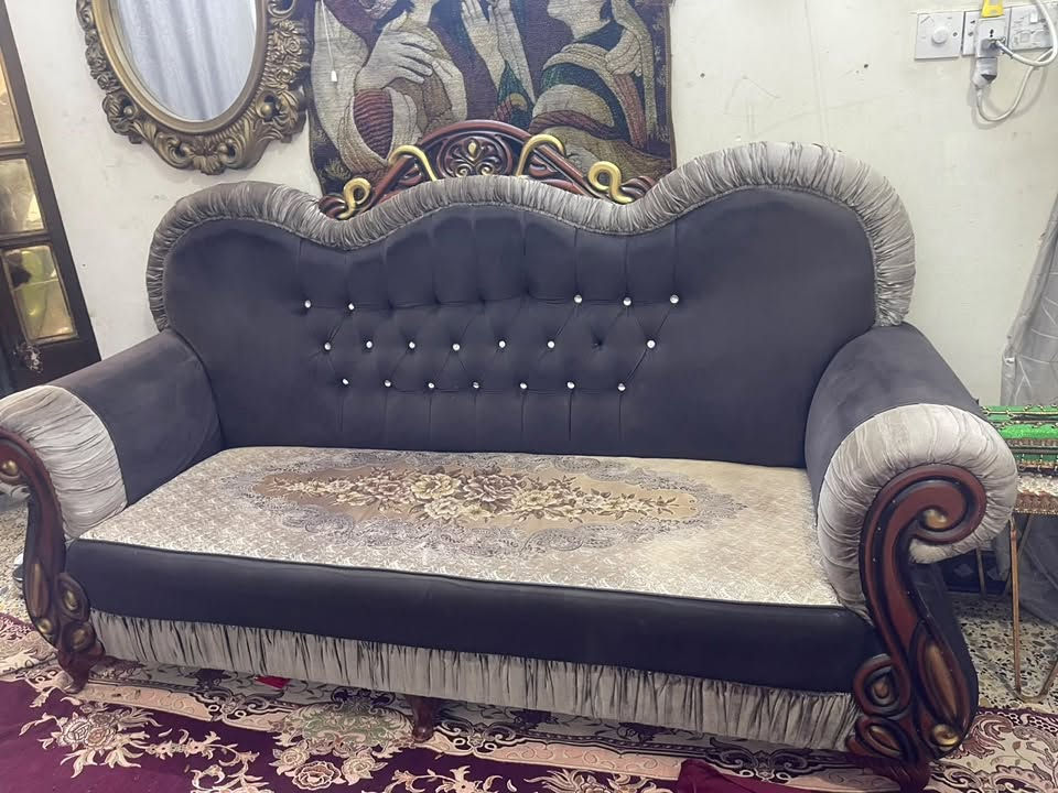 سلام عليكم سبلت توسوت اثنين طن وسلبت حافض طن ونص نضيفات تبريد تدفأ ما مصلحات ولا مفتوحات وتخم عشره مقعد نوع مصري نضيف اي ضرر ماكو نفس ب صور وانضف بعد اتصال عله رقم 📞 ***********

