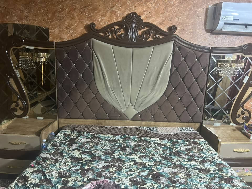 غرفة نوم تركية مفصخة الجرارات مالتها للبيع 
*********** بغداد الكرخ
